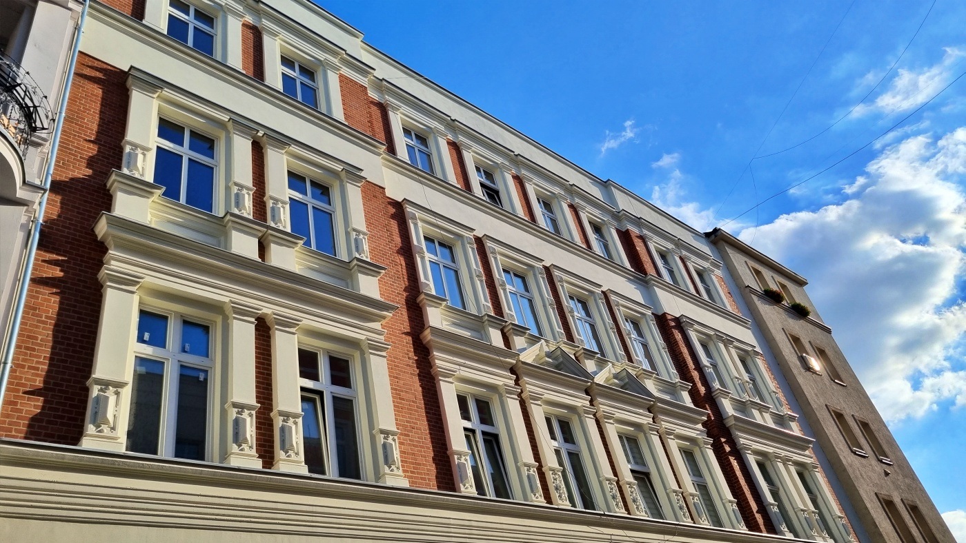 Bytom Remontowane kamienice na Dworcowej 5
