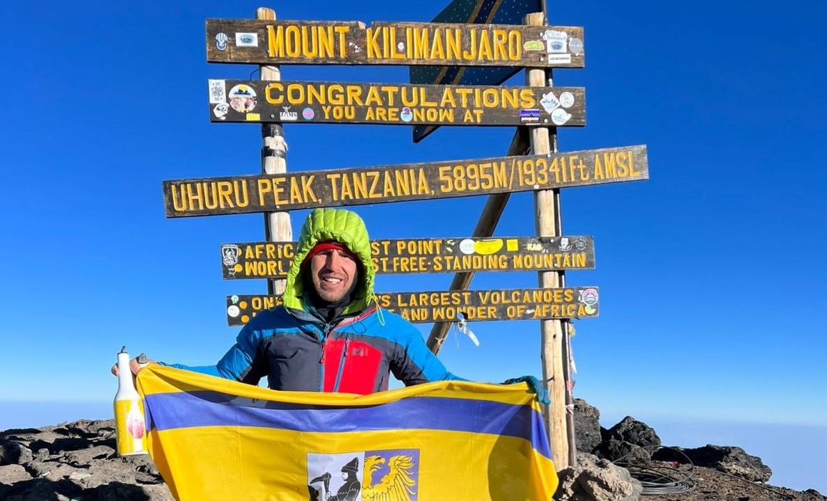 Krzysztof Drabik zdobył Kilimandżaro