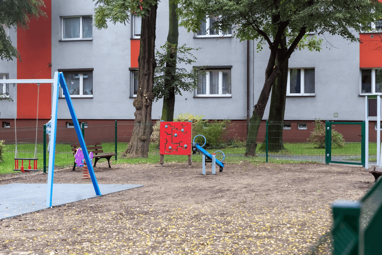 Plac zabaw przy ulicy Palińskiego w Bytomiu