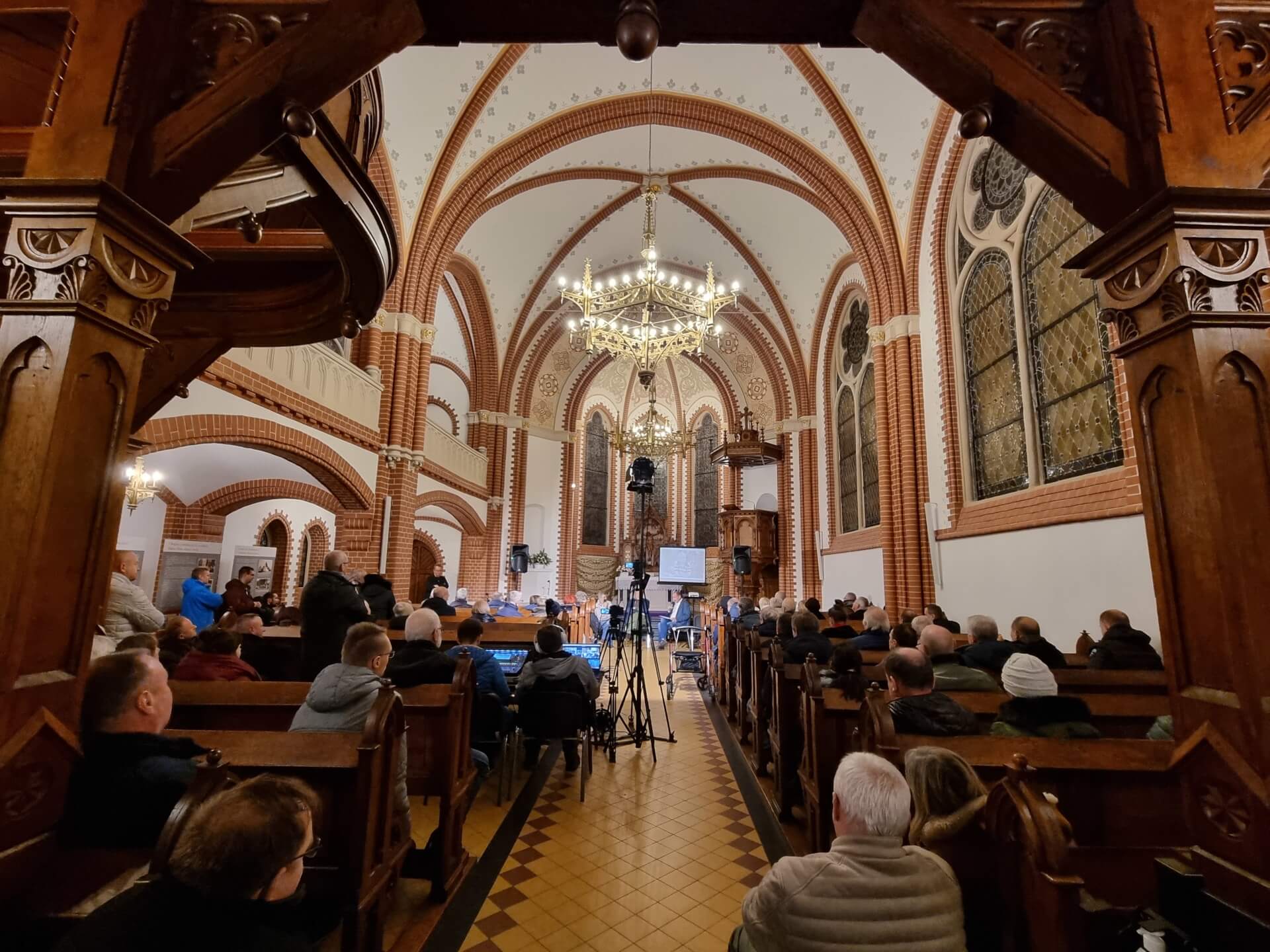 Po wykładzie o walkach o Miechowice w 1945 roku odbyło się spotkanie z aktorami