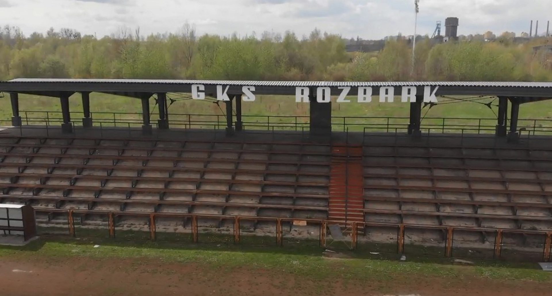 Byt W Rozbarku powstanie nowoczesne boisko piłkarskie Byt W Rozbarku powstanie nowoczesne boisko piłkarskie