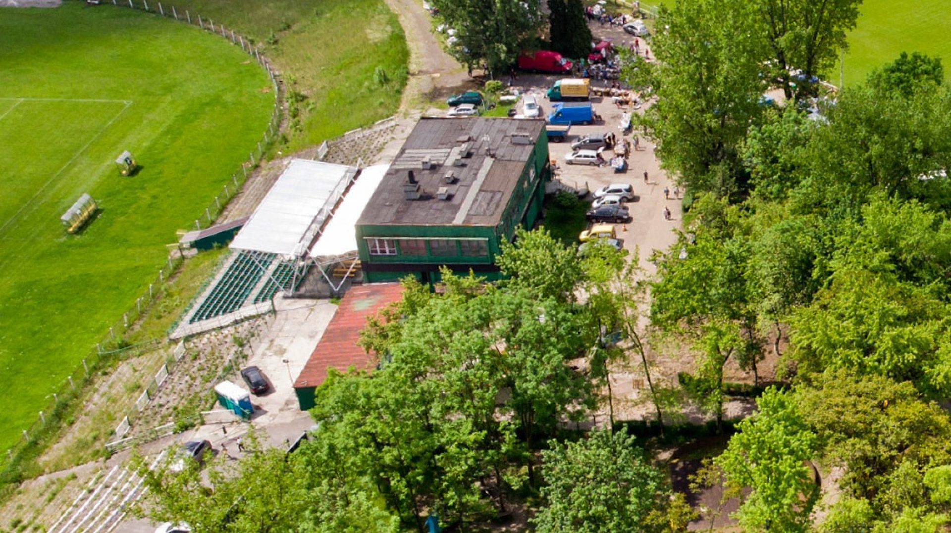 Byt budynek klubowy gks szombierki Byt budynek klubowy gks szombierki