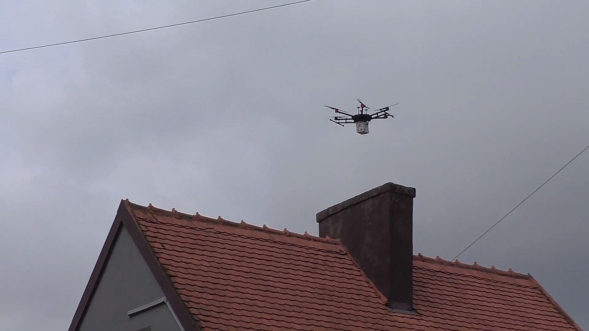 Byt dron nad domem Byt dron nad domem