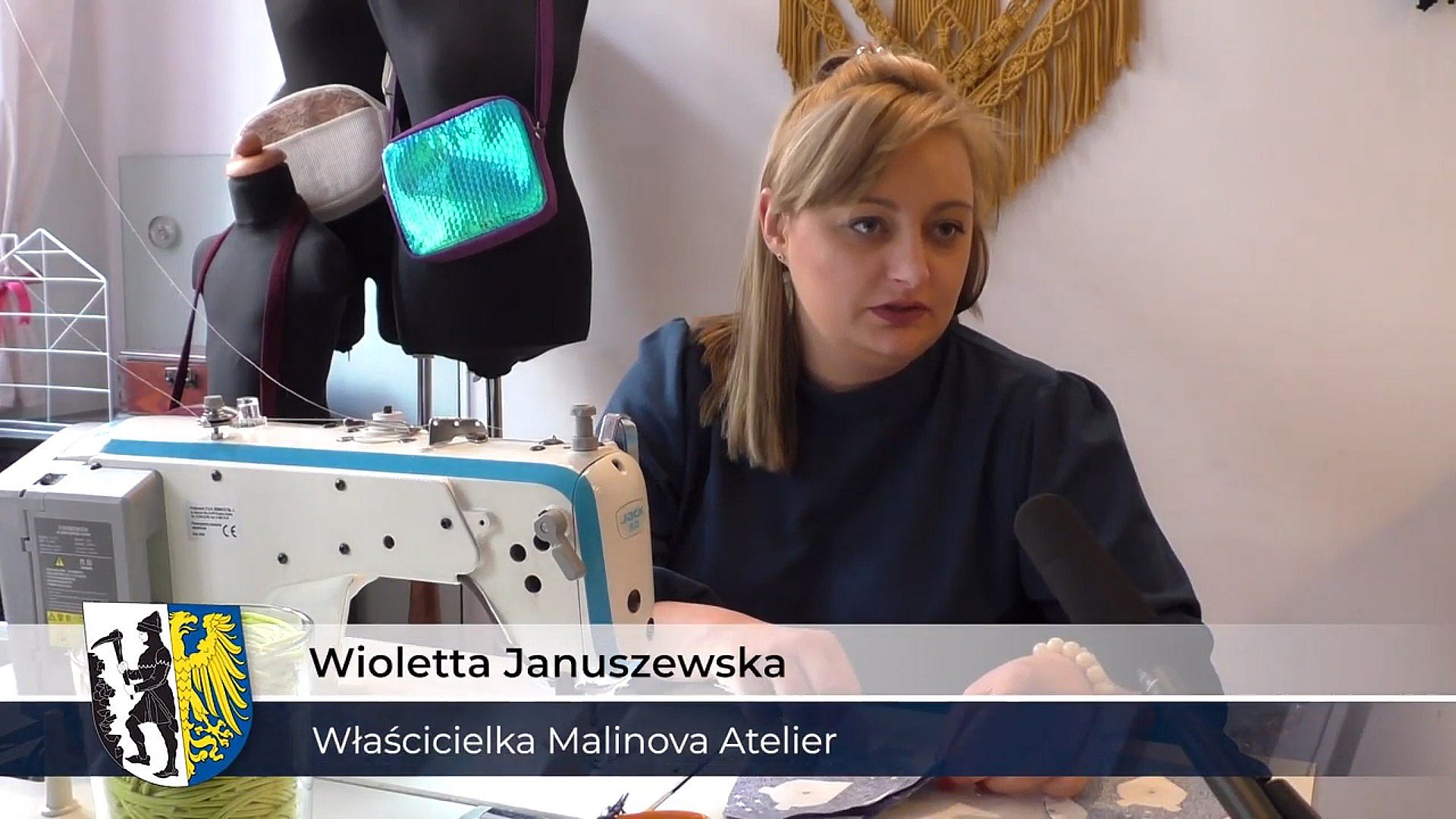 Byt obowiazkowe maseczki Byt obowiazkowe maseczki