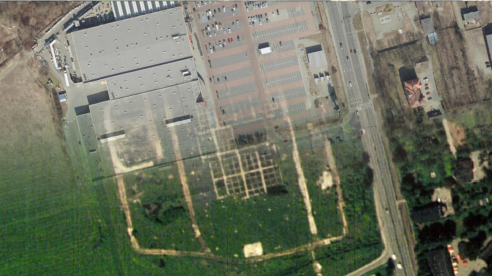 Ortofotomapa hipermarketu przy ul. Chorzowskiej w Bytomiu Ortofotomapa hipermarketu przy ul. Chorzowskiej w Bytomiu