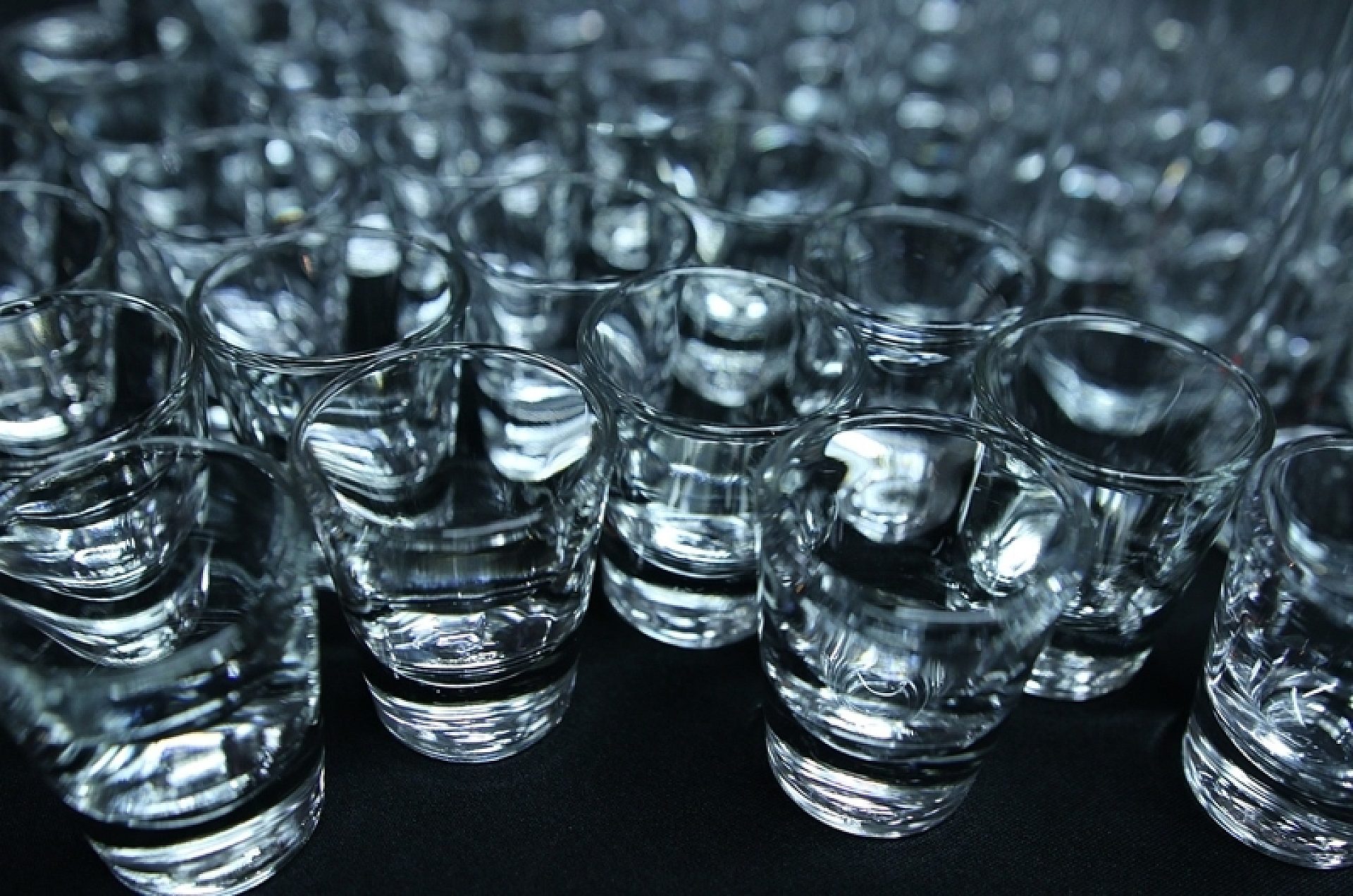 Byt kieliszki alkohol Byt kieliszki alkohol