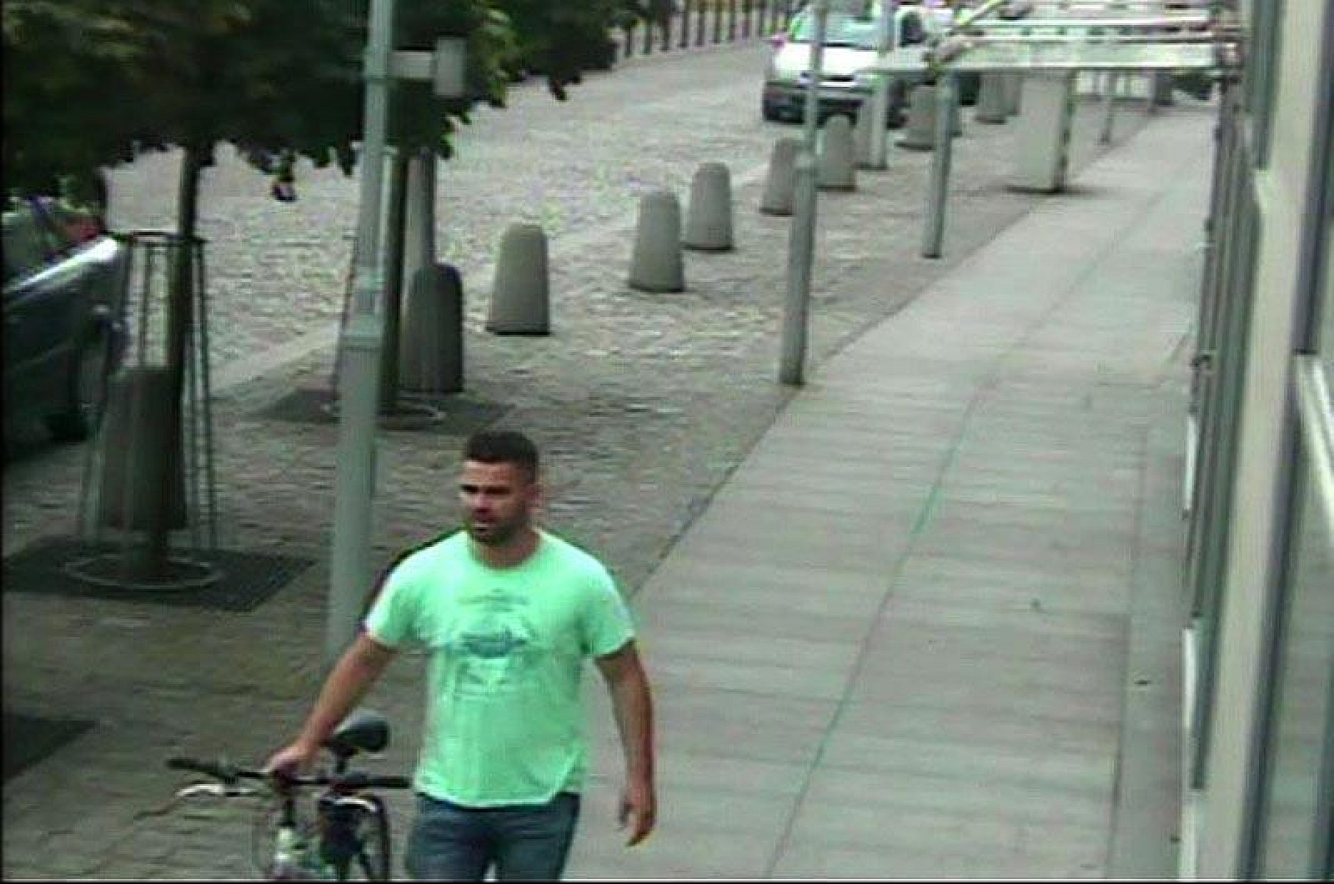 Byt zlodziej bizuterii Byt zlodziej bizuterii