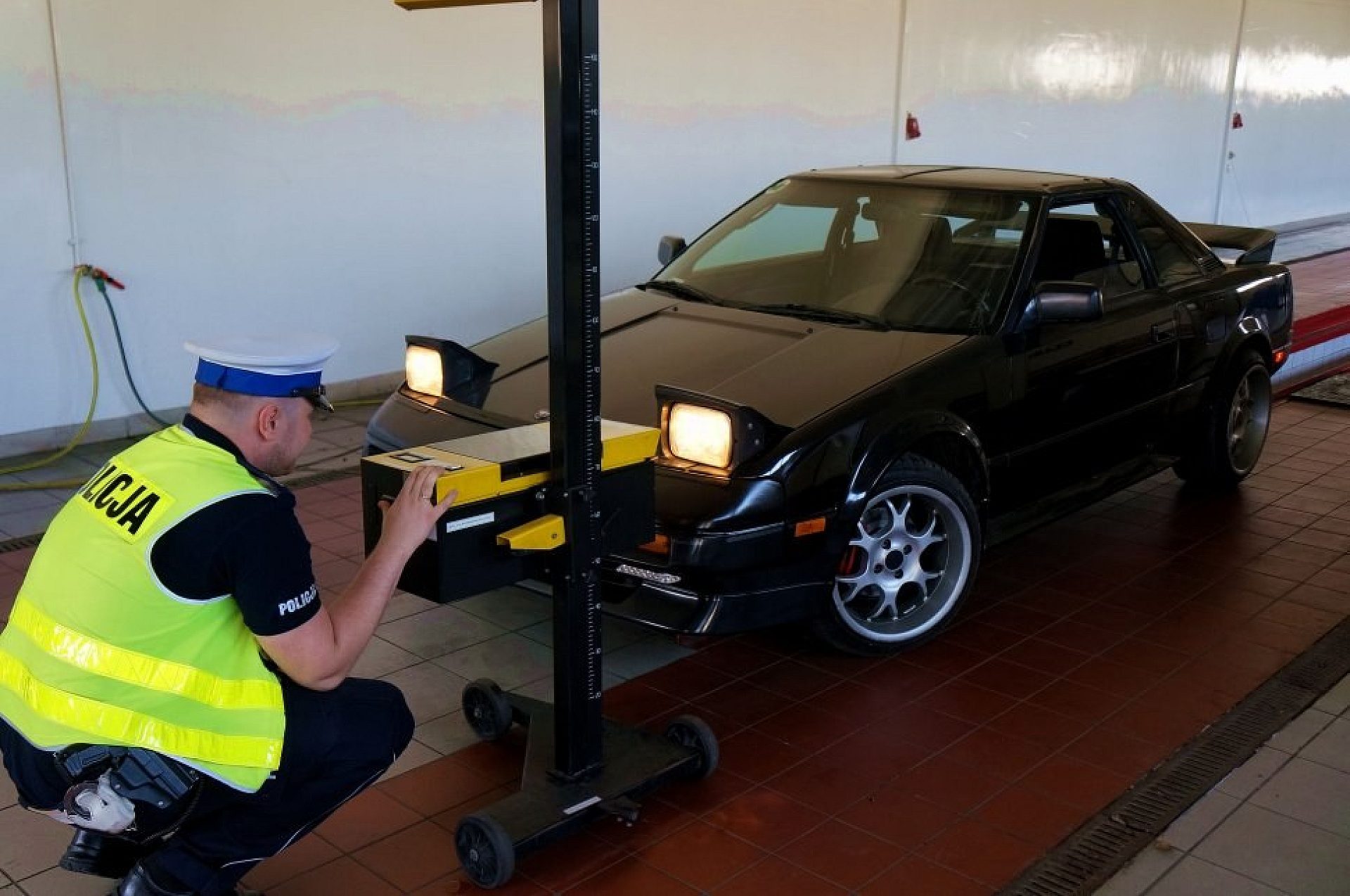 Byt kontrola swiatel w aucie Byt kontrola swiatel w aucie