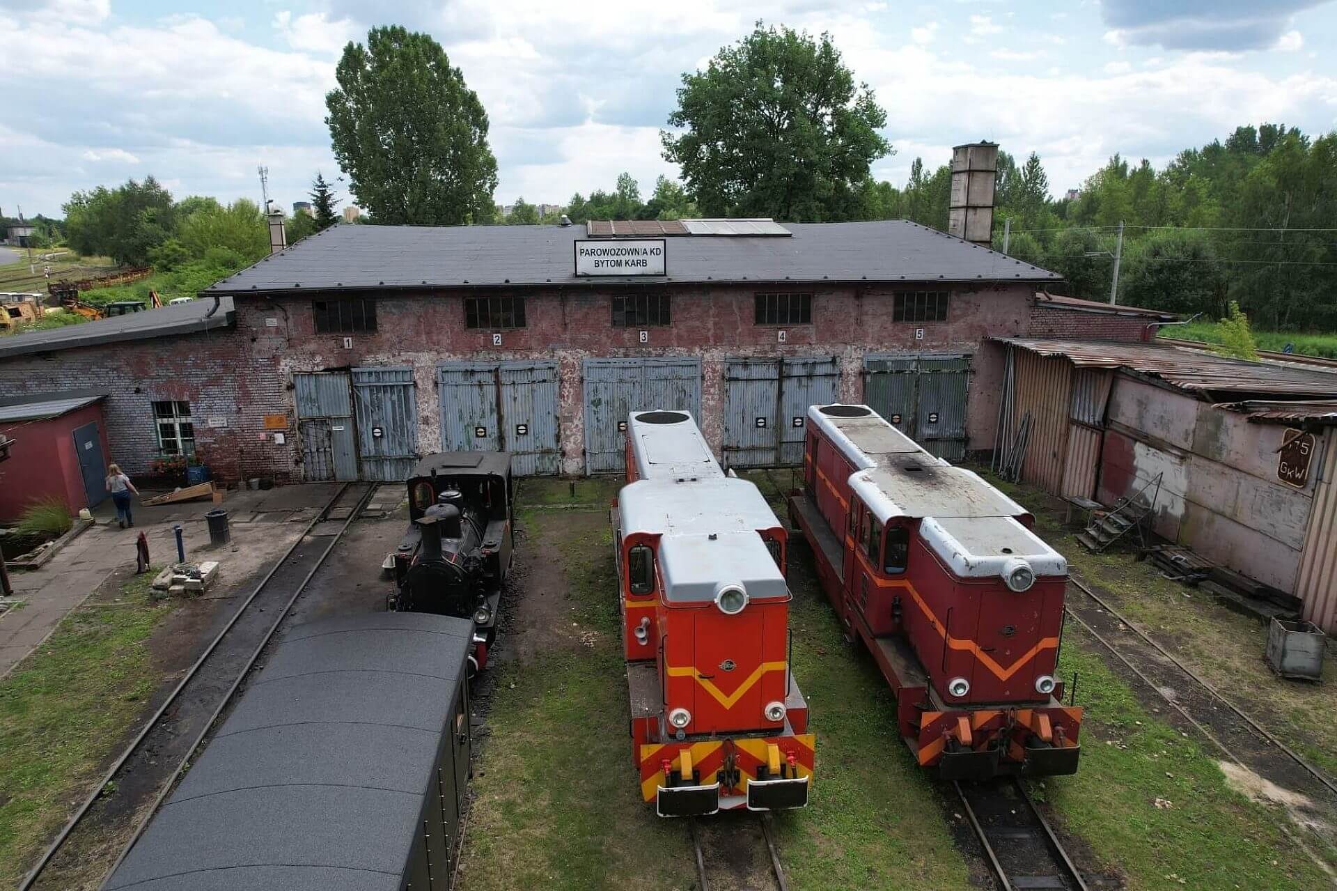 Remont dachu parowozowni w Bytomiu Remont dachu parowozowni w Bytomiu