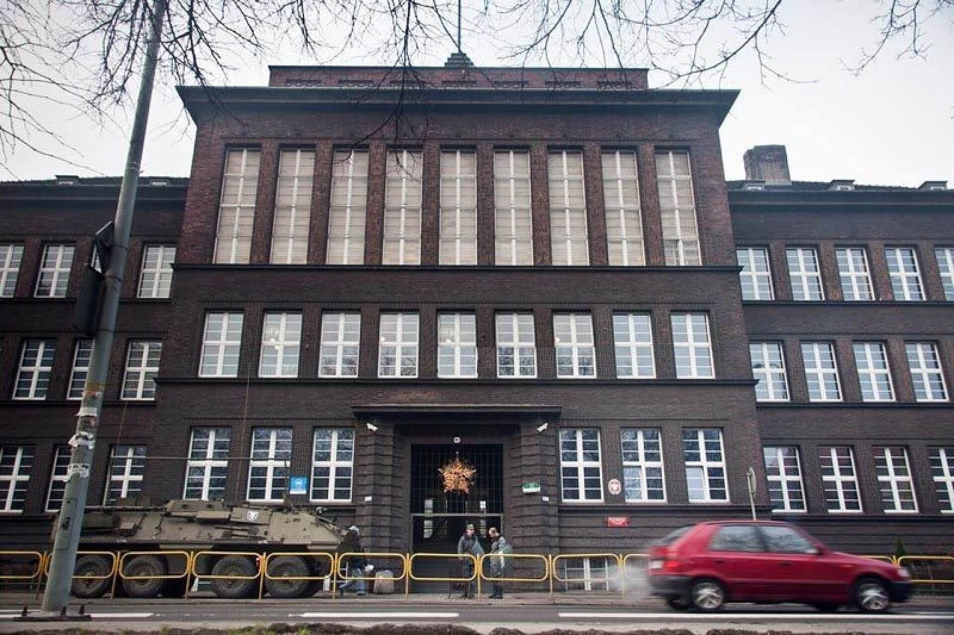 Byt i lo bytom Byt i lo bytom