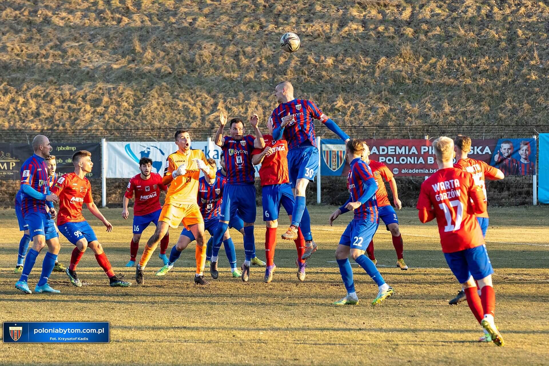 Polonia Bytom przegrała z Wartą Gorzów Wielkopolski Polonia Bytom przegrała z Wartą Gorzów Wielkopolski