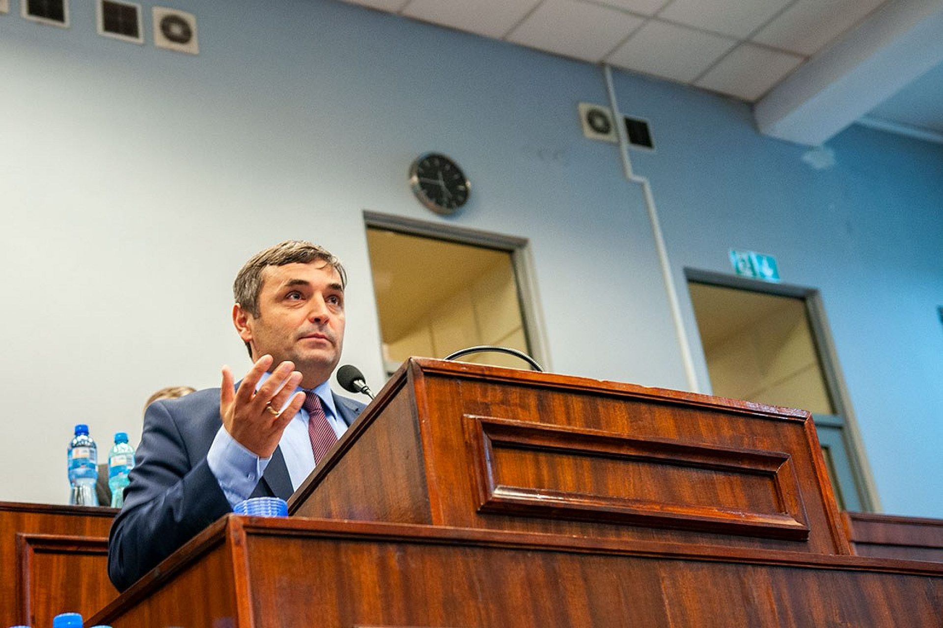 Byt bartyla na mownicy Byt bartyla na mownicy