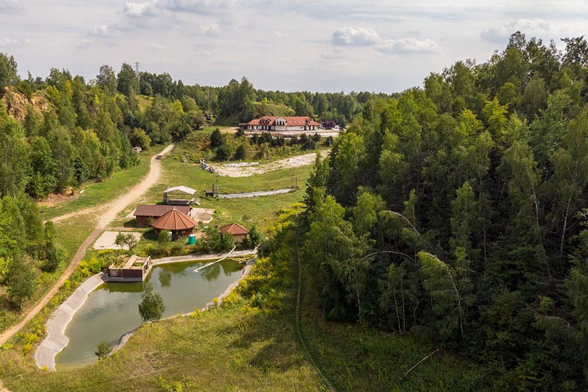 Byt dolomity z drona Byt dolomity z drona