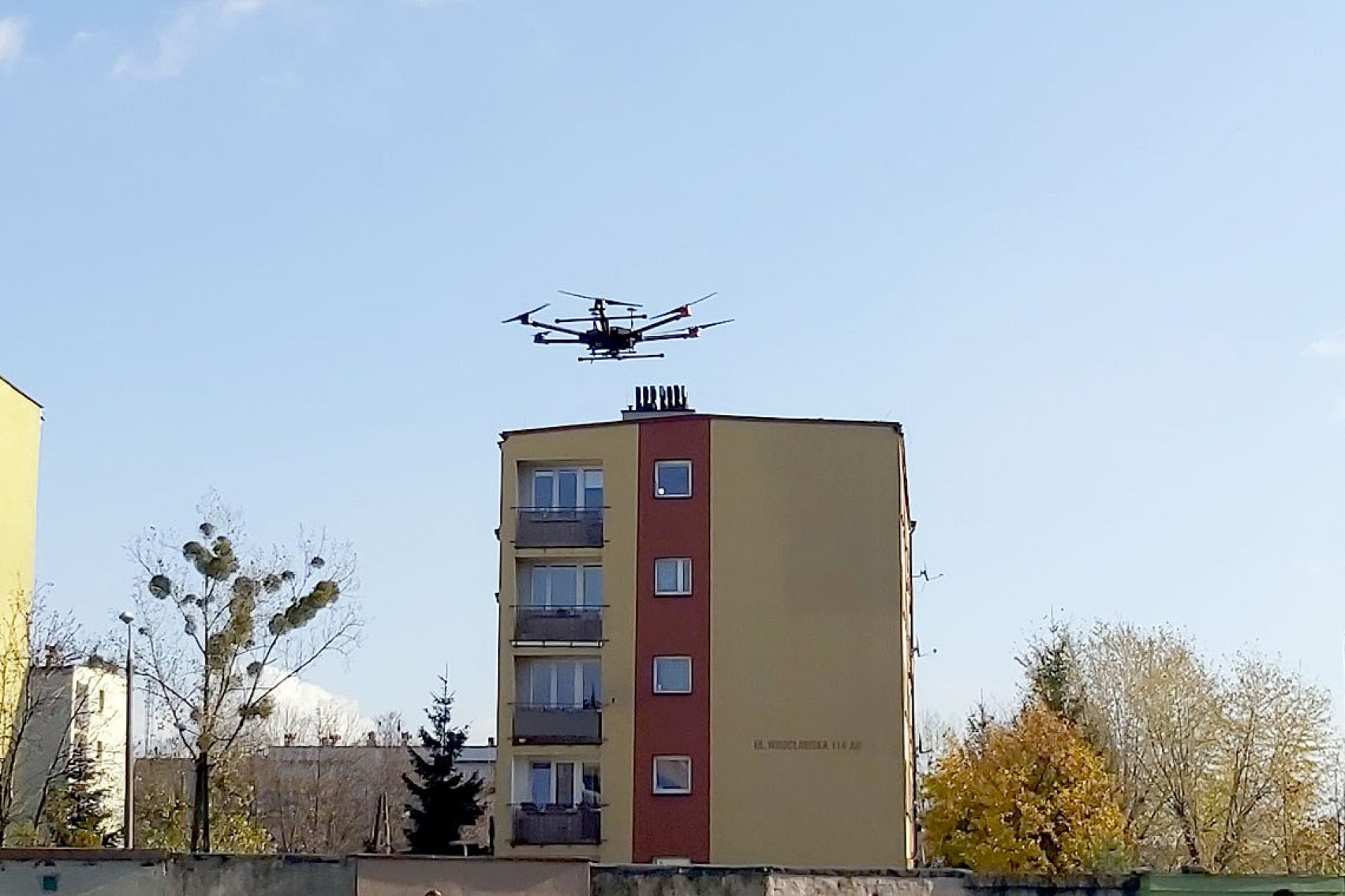 Byt dron smogowy Byt dron smogowy