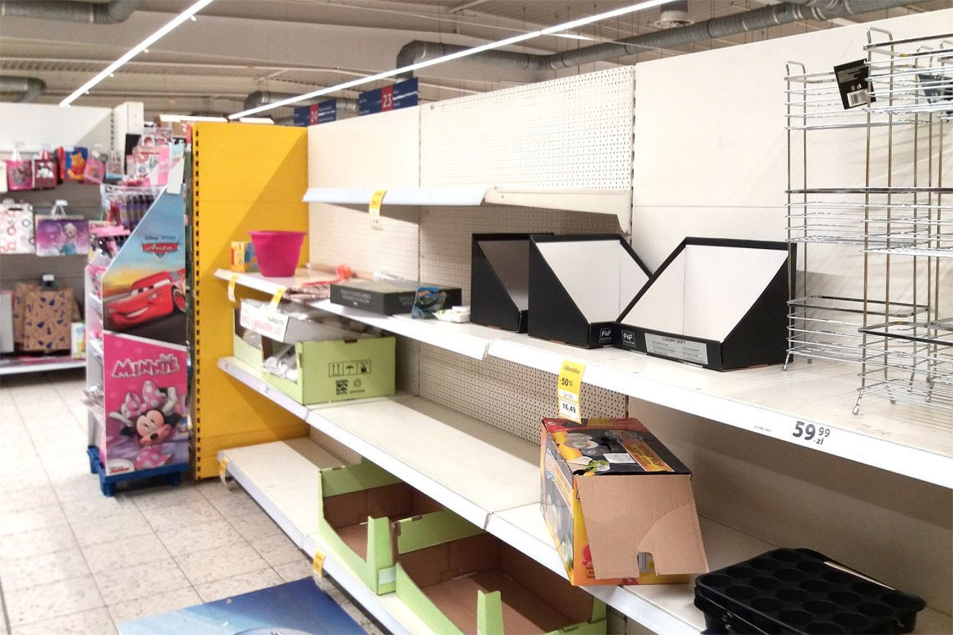 Byt puste polki w tesco Byt puste polki w tesco