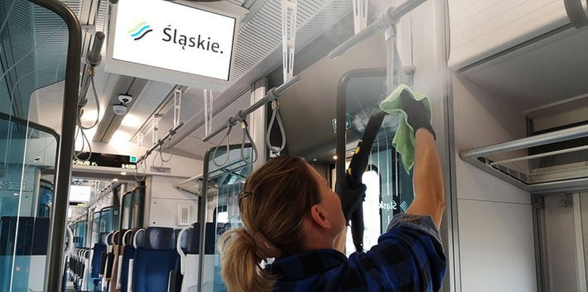 Byt koleje slaskie myja pociagi Byt koleje slaskie myja pociagi