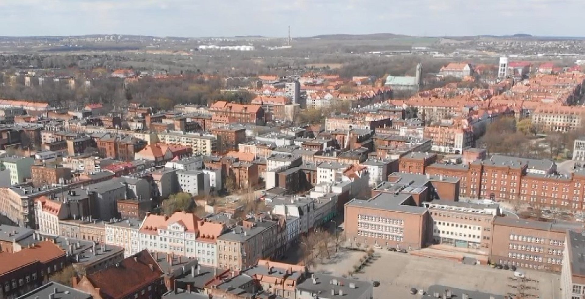 Byt Bytomski regranting czyli mikrodotacje na lokalne działania Byt Bytomski regranting czyli mikrodotacje na lokalne działania