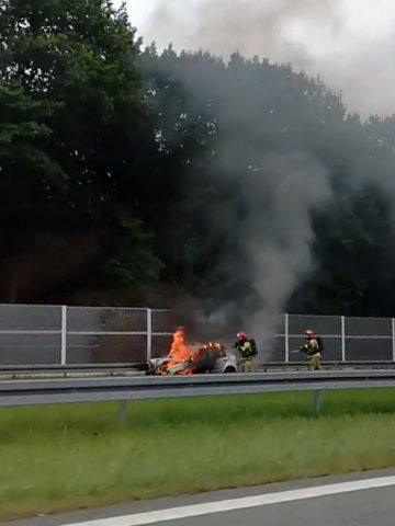 Utrudnienia na A1 w Bytomiu. Zapalił się samochód Utrudnienia na A1 w Bytomiu. Zapalił się samochód