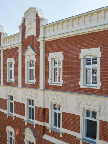 Elewacja kamienicy przy. ul. Piłsudskiego 34-36, Bytom Elewacja kamienicy przy. ul. Piłsudskiego 34-36, Bytom