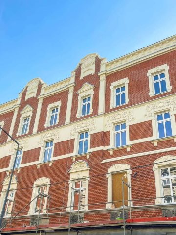 Elewacja kamienicy przy. ul. Piłsudskiego 34-36, Bytom Elewacja kamienicy przy. ul. Piłsudskiego 34-36, Bytom