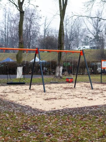 Plac zabaw i silownia plenerowa w szombierkach gotowe 10 Plac zabaw i silownia plenerowa w szombierkach gotowe 10