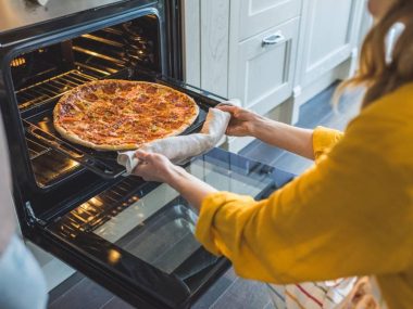 Piekarnik do pizzy zdjęcie główne Piekarnik do pizzy zdjęcie główne