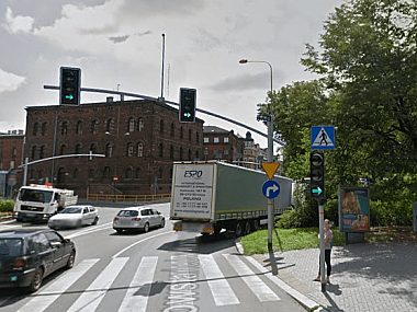 Skrzyżowanie Wrocławskiej i Powstańców Warszawskich Skrzyżowanie Wrocławskiej i Powstańców Warszawskich