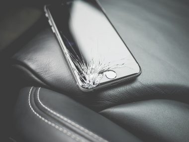 Zepsuty telefon w Bytomiu – gdzie i jak naprawić smartfon? Zepsuty telefon w Bytomiu – gdzie i jak naprawić smartfon?