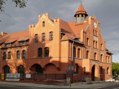 Muzeum Powstań Śląskich Zdjęcie Główne Muzeum Powstań Śląskich Zdjęcie Główne