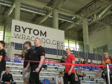 W Bytomiu najlepsi polscy juniorzy walczą o medale W Bytomiu najlepsi polscy juniorzy walczą o medale