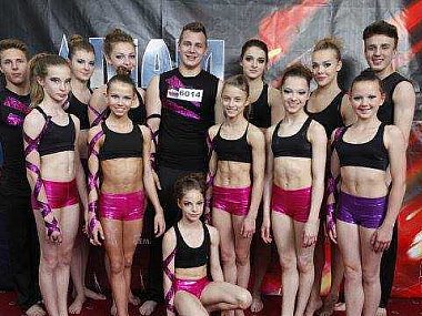 Akrobatki z Bytomia w finale Mam Talent! Byt acro team silesia