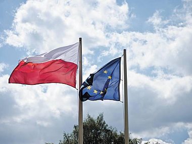 Wszystko o funduszach europejskich i rewitalizacji Byt flagi pl ue