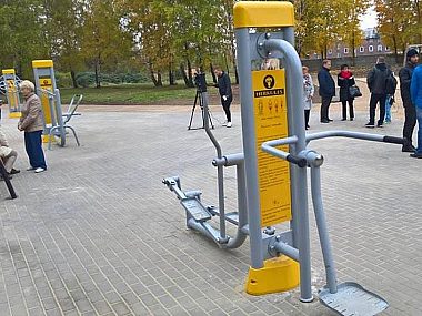 Byt otwarcie szynola01