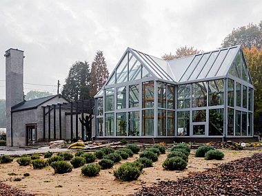 Egzotyczne rośliny w parku Byt park kachla oranzeria