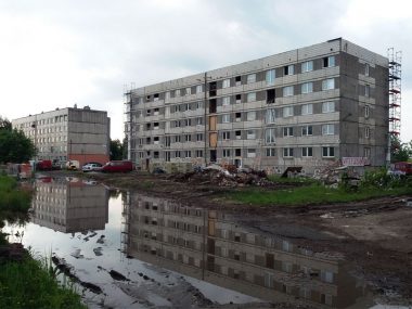 Nowe mieszkania w dawnym hotelu... tylko brakuje kanalizacji Byt remont siemianowicka bytom