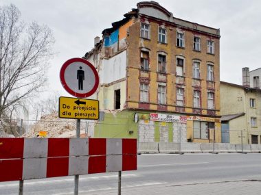 Nie będzie marketu na Karbiu? Byt rozbiorka karb
