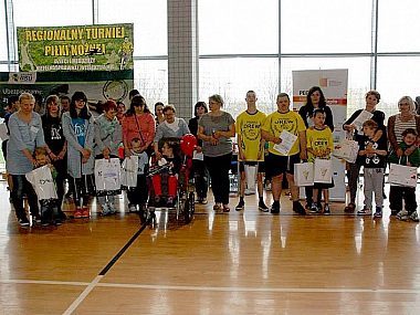 Zbierają na turniej dla niepełnosprawnych dzieci i młodzieży Byt rtpndmn