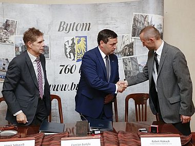 Bytomski5 p18ro94t01qrlnsa9qg1bcrjdj3