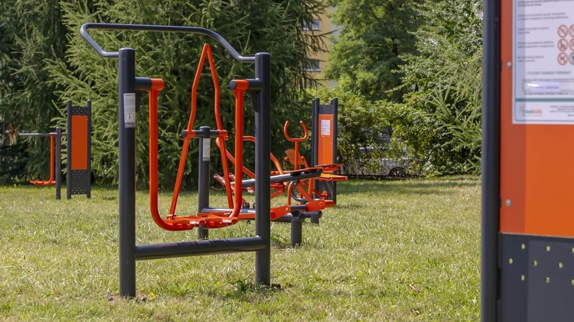 Byt silownia pod chmurka