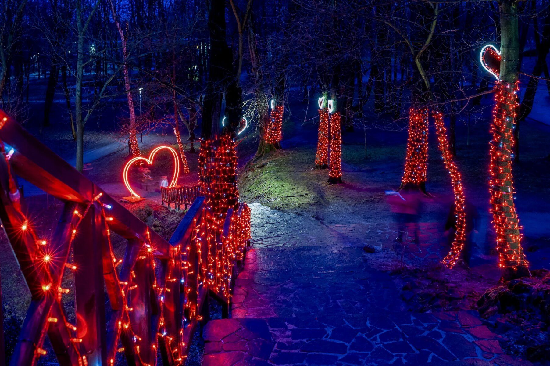 Ozdoby walentynkowe na Górze Miłości