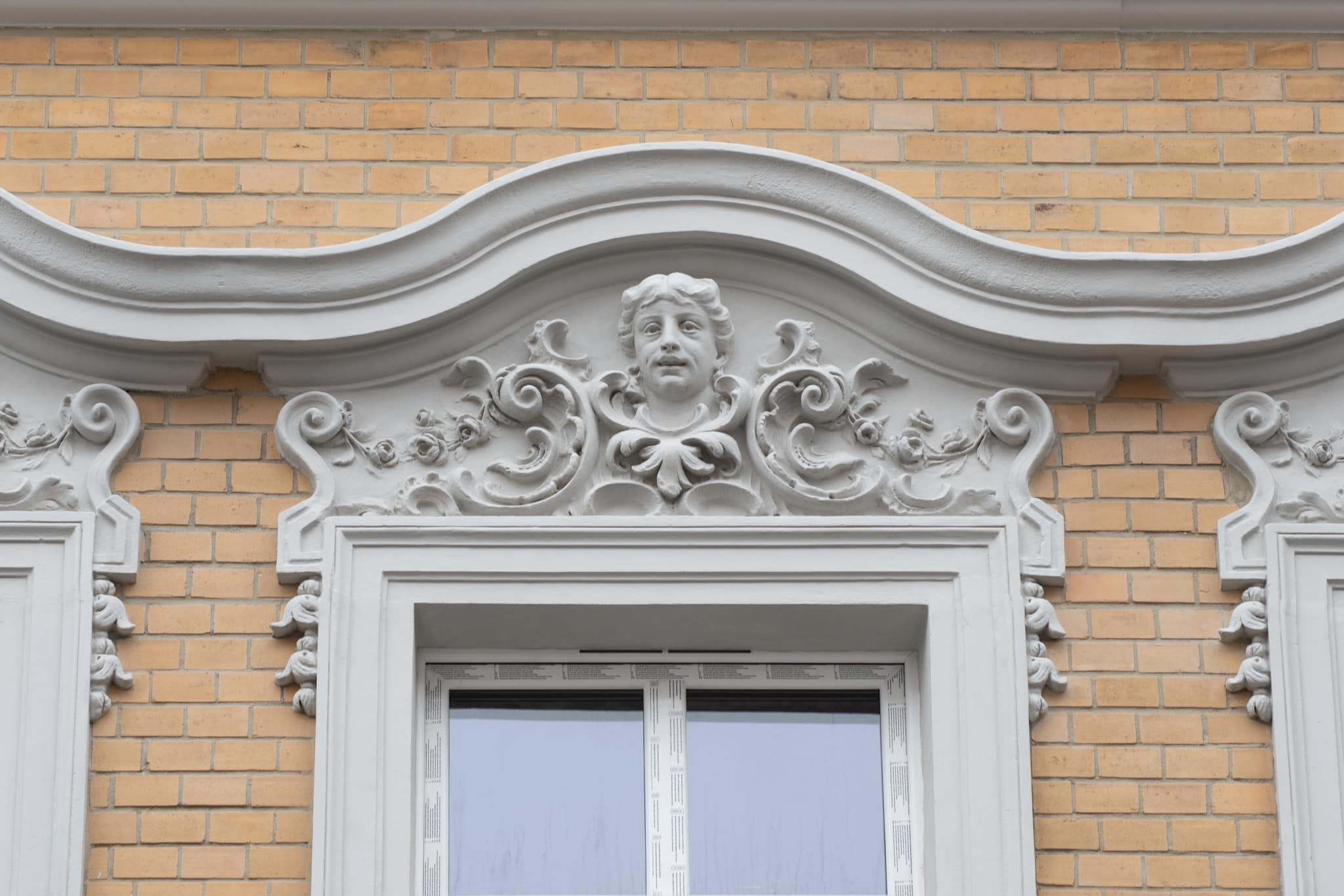 Piłsudskiego 42