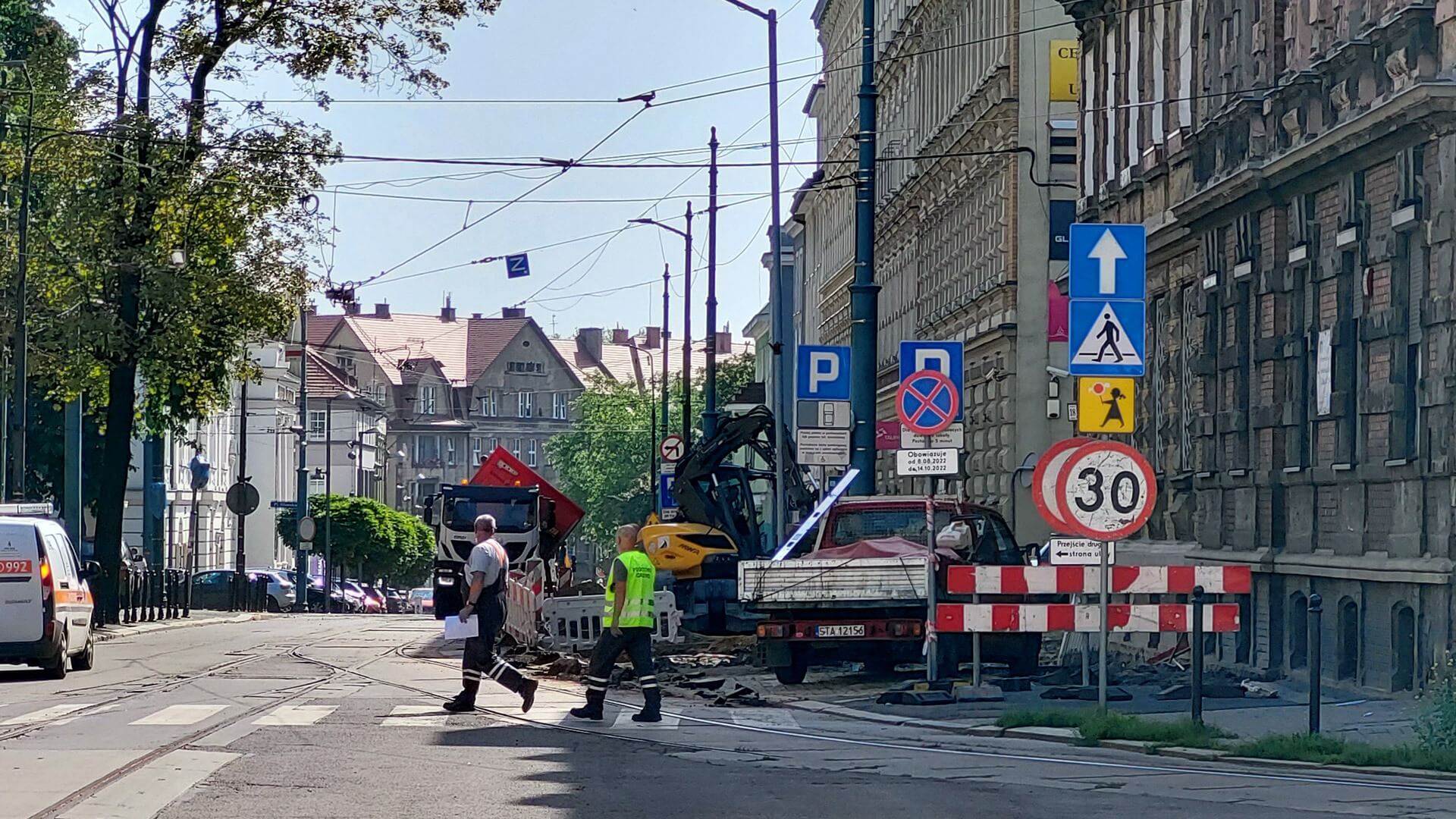 Przebudowa chodnika przed Szkołą Muzyczną