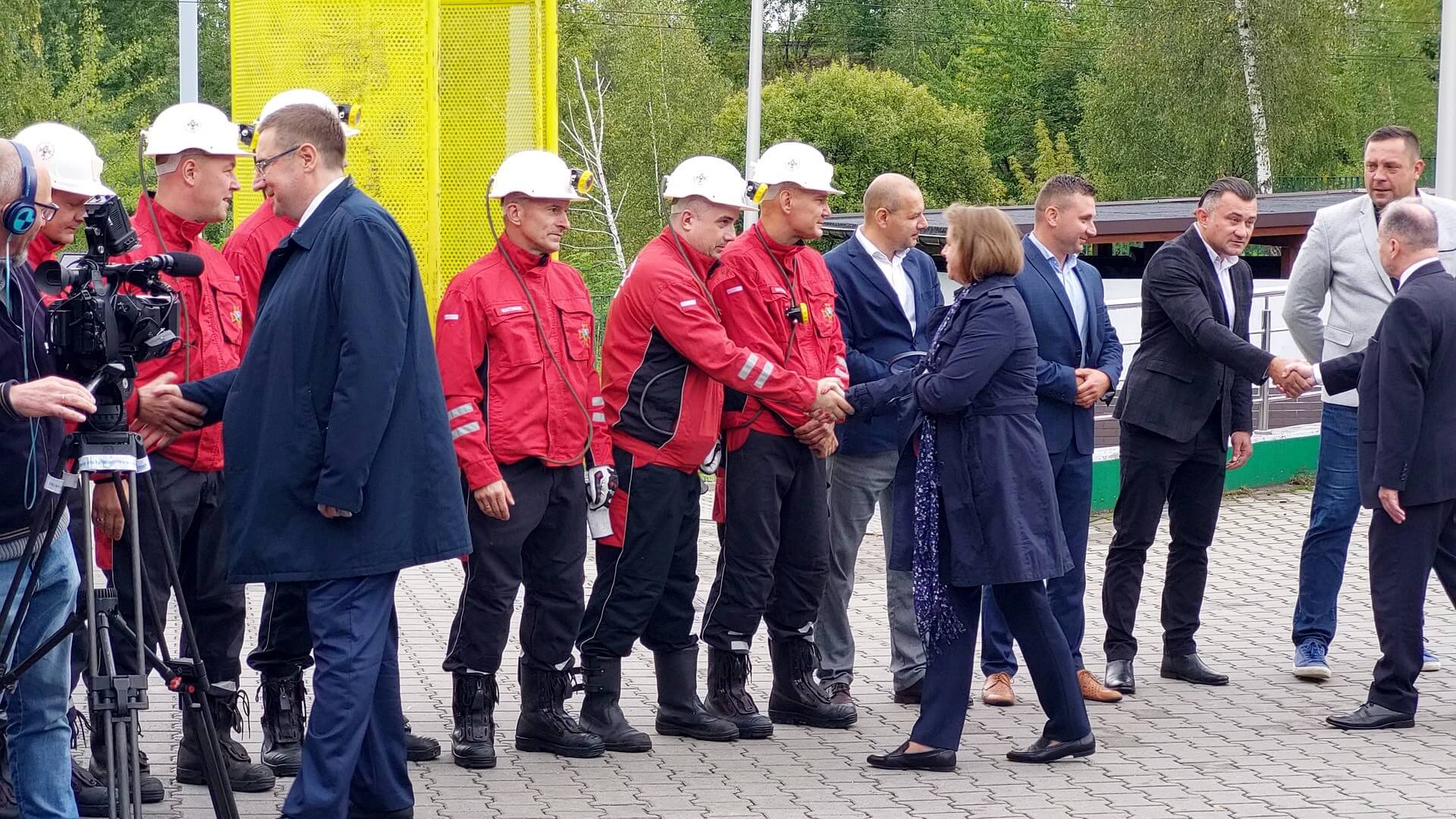 Przekazanie sprzętu dla CSRG Bytom