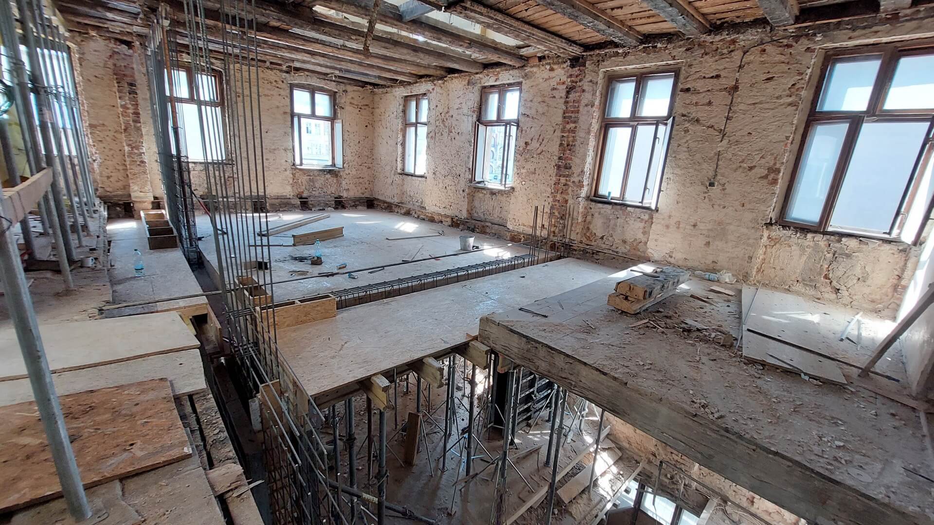 Przebudowa wnętrz kamienicy przy Rycerskiej 1