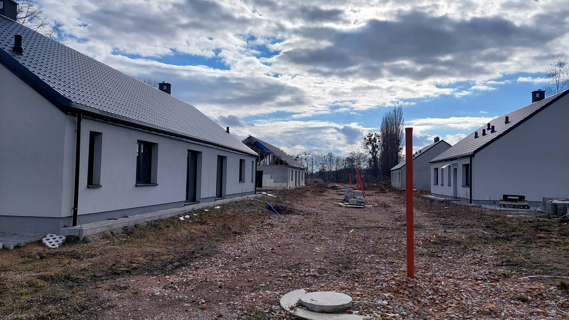 Budowa osiedla w miejscu stadionu na Bobrku