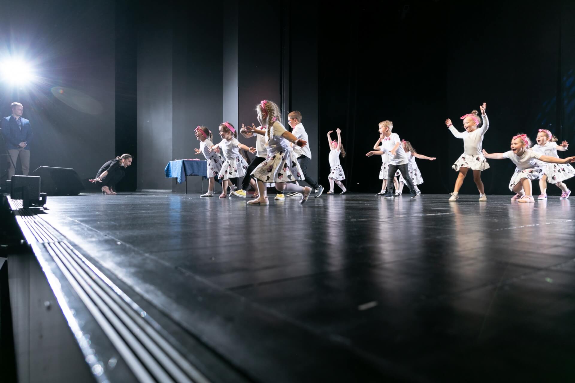Pasja i Radość Tańca na Parkiecie: Kinga i Szymon Harazim oraz ich Szkoła Tańca K&S Fit&Dance