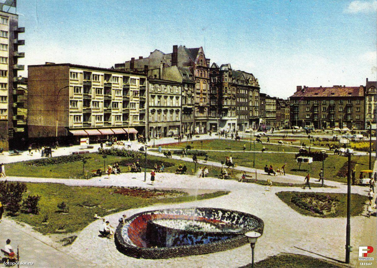 Zielony Rynek w Bytomiu z fontanną w latach 70.