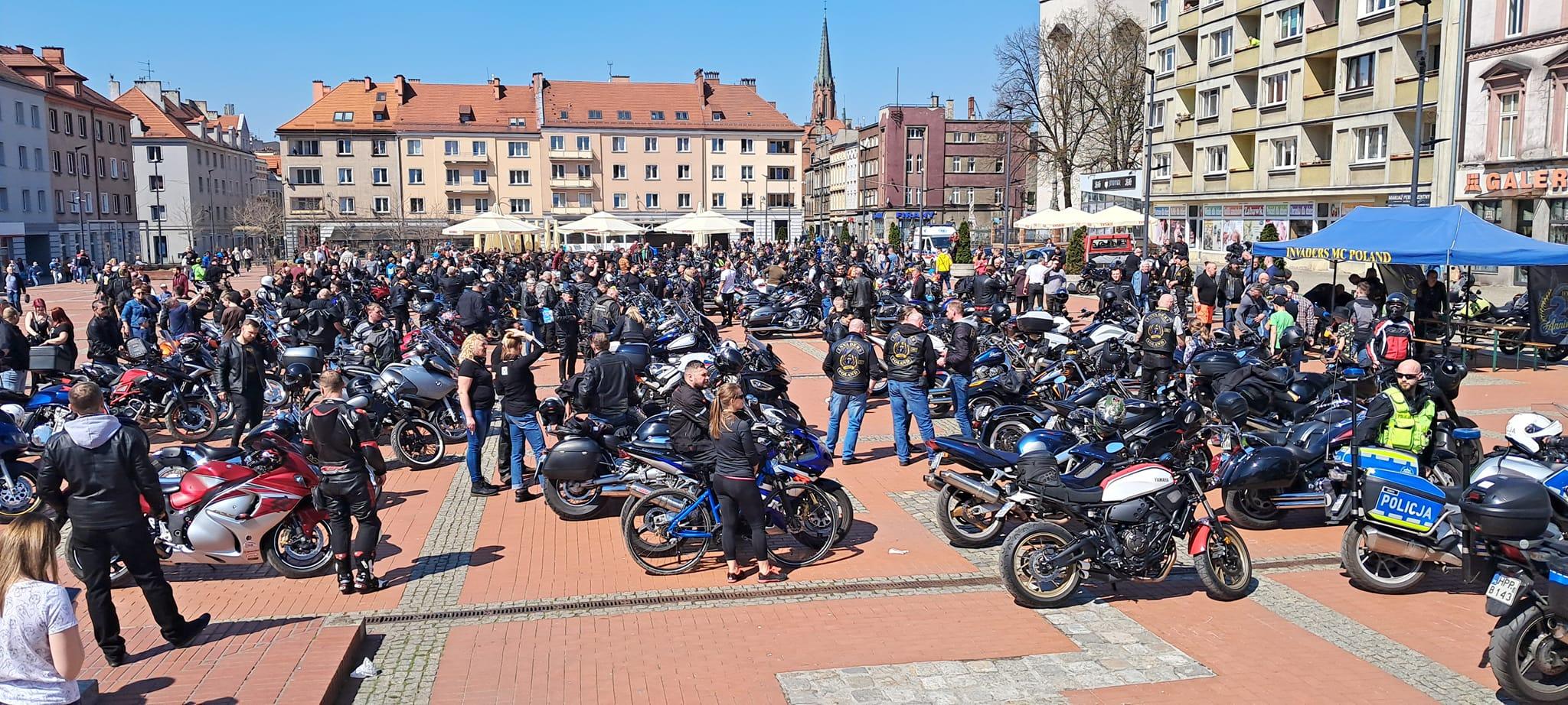 Zlot motocykle rynek bytom 1