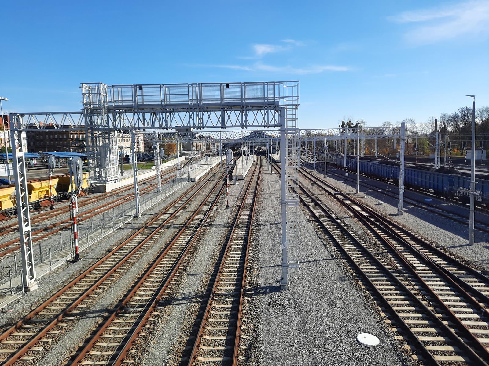 Koniec inwestycji wartej 1,5 miliarda zł. Pociągi jadą jak po maśle linią 131 Chorzów Batory – Bytom – Nakło Śląskie