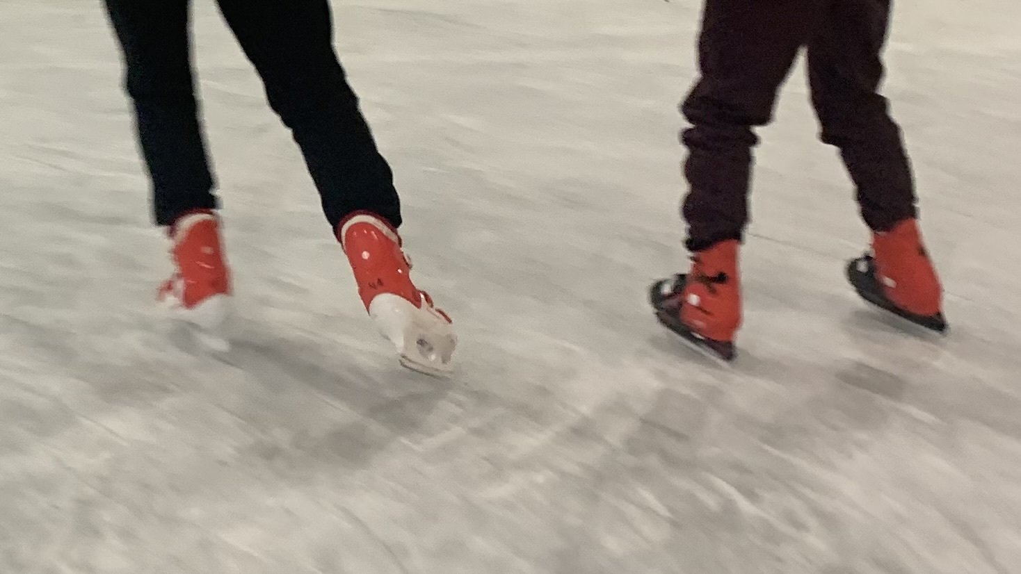 Jesień na łyżwach, czyli nowy rozkład jazdy na Lodowisku im. Braci Nikodemowiczów w Bytomiu